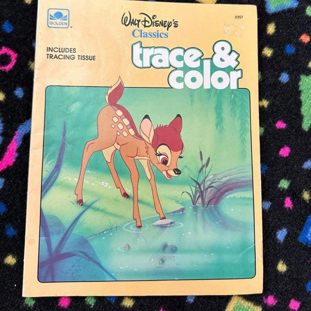 BAMBI TRACE AND COLOR BOOK